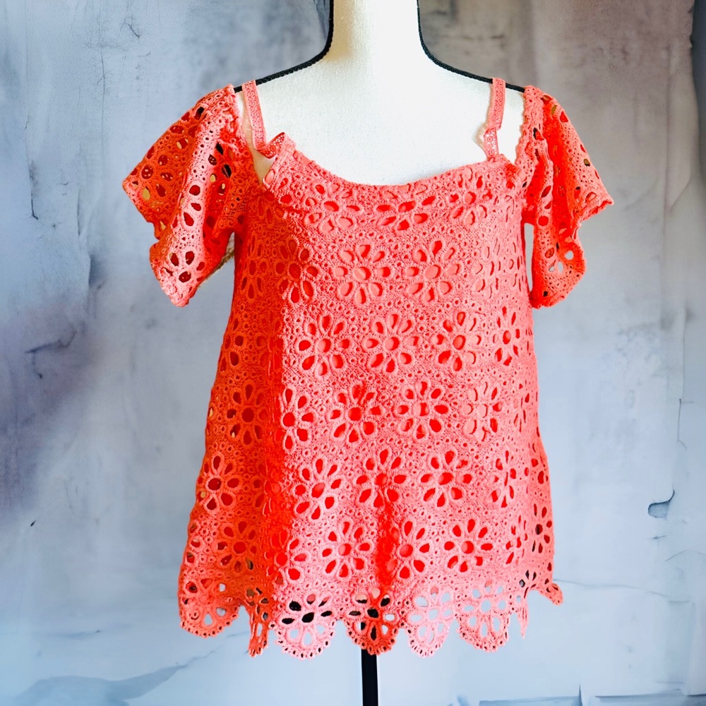 Maurice women off the shoulder top -blouse Size Medium - Picture 3 of 8